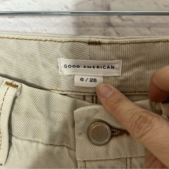 Good American Good 90’s Icon Straight Leg Jeans in Bone001 NWT - Picture 11 of 16